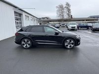 Gebraucht Audi e-tron Advanced Plus 300 kW (408 PS) 2022 Mythosschwarz SUV