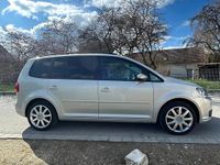 Gebraucht VW Touran 140 PS (102 kW) 2011 Silber Van / Kleinbus