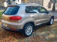 Gebraucht VW Tiguan Sportline 140 PS (102 kW) 2012 Beige SUV