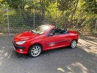 Gebraucht Peugeot 206 CC 109 PS (80 kW) 2002 Rot Cabrio