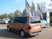 Gebraucht VW Multivan PanAmericana 150 PS (110 kW) 2021 Gold Van