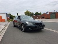 Gebraucht BMW 525 197 PS (144 kW) 2009 Schwarz Kombi