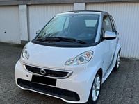 Gebraucht Smart ForTwo Cabrio Passion 71 PS (52 kW) 2013 Weiß Cabrio