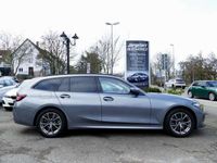 gebraucht BMW 318 318 i Touring Shadow Line Widescreen SAG Driving