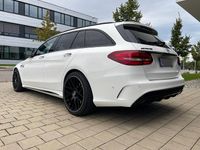 Gebraucht Mercedes C43 AMG AMG 367 PS (269 kW) 2017 Weiß Kombi
