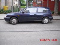 Gebraucht Nissan Sunny 75 PS (55 kW) 1992 Blau Kleinwagen