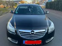 Gebraucht Opel Insignia Edition 140 PS (102 kW) 2010 Schwarz Limousine