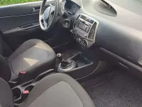 Gebraucht Hyundai i20 Edition 86 PS (63 kW) 2014 Schwarz Kleinwagen
