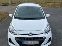 Gebraucht Hyundai i10 67 PS (49 kW) 2018 Weiß Kleinwagen