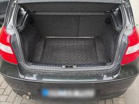 Gebraucht BMW 120 167 PS (122 kW) 2005 Schwarz Kleinwagen