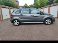 Gebraucht Mercedes B180 109 PS (80 kW) 2008 Braun Van / Kleinbus