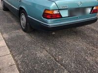 gebraucht Mercedes E200 124seltene farbe original sammlerzustand