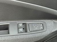 Gebraucht Renault Zoe Evolution 80 kW (109 PS) 2022 Weiß Kleinwagen