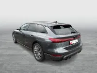Gebraucht Audi e-tron Edition .1 369 kW (503 PS) 2025 Daytonagrau perleffekt SUV