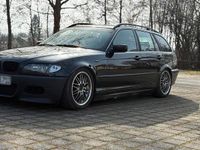 Gebraucht BMW 330 231 PS (169 kW) 2003 Schwarz Kombi