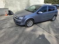 Gebraucht Opel Astra 105 PS (77 kW) 2006 Grau Limousine