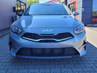 Nuova Kia Ceed 2025 Argento Utilitaria