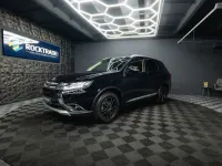 Gebraucht Mitsubishi Outlander Edition 150 PS (110 kW) 2018 Schwarz SUV