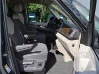 Gebraucht VW Multivan Style 150 PS (110 kW) 2024 Grau Van / Kleinbus