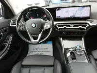 Gebraucht BMW 330 Sport Line 286 PS (210 kW) 2023 Tansanitblau ii metallic Kombi