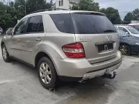Gebraucht Mercedes ML320 224 PS (164 kW) 2006 Beige SUV