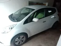 Gebraucht Kia Venga DREAM-TEAM Edition 90 PS (66 kW) 2017 Weiß Kleinwagen