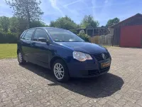Gebraucht VW Polo 75 PS (55 kW) 2005 Blau Kleinwagen