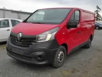 Usata Renault Trafic 90 CV (66 kW) 2014 Rosso Monovolume