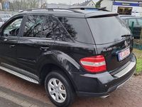 Gebraucht Mercedes ML280 190 PS (139 kW) 2008 Schwarz SUV