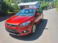 Gebraucht Ford Focus 109 PS (80 kW) 2010 Rot Kombi