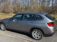 Gebraucht BMW X1 143 PS (105 kW) 2011 Grau SUV