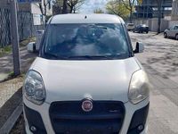 Gebraucht Fiat Doblò 105 PS (77 kW) 2019 Weiß Van / Kleinbus