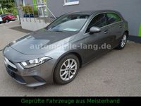Gebraucht Mercedes A200 163 PS (119 kW) 2018 Grau Limousine