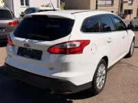 Używany Ford Focus Titanium 150 KM (110 kW) 2012 Biały Kombi