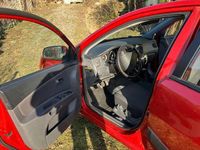 Gebraucht Kia Rio 82 PS (60 kW) 2005 Rot Limousine