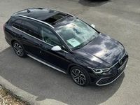 Second-hand VW Golf VIII 200 CP (147 kW) 2023 Negru Break