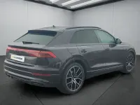 Gebraucht Audi Q8 286 PS (210 kW) 2025 Schwarz SUV