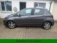 Gebraucht Toyota Yaris Edition-S 75 PS (55 kW) 2016 Grau Limousine