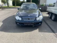 Gebraucht Mercedes C180 143 PS (105 kW) 2003 Schwarz Coupé