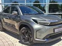 Gebraucht Toyota Urban Cruiser 127 kW (174 PS) 2026 Land breeze green SUV