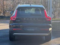Gebraucht Volvo XC40 Momentum 190 PS (139 kW) 2018 Black stone SUV