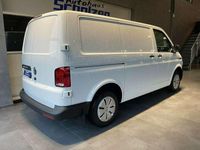Gebraucht VW Transporter 150 PS (110 kW) 2024 Weiß Van