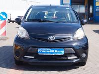 Gebraucht Toyota Aygo 68 PS (50 kW) 2012 Schwarz Kleinwagen