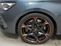 Gebraucht Cupra Leon VZ 2025 Magnetic grau metallic (s7)