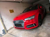 Begagnad Audi A4 190 HK (139 kW) 2017 Röd Kombi