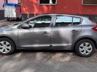 Gebraucht Renault Mégane III 116 PS (85 kW) 2014 Silber Kleinwagen