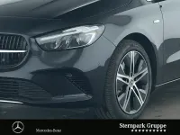 Gebraucht Mercedes B250e Progressive 218 PS (160 kW) 2025 Schwarz Van / Kleinbus