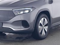 Gebraucht Mercedes EQA300 Progressive 167 kW (228 PS) 2024 Mountain grey metallic SUV