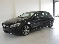 Gebraucht Mercedes CLA200 Shooting Brake 156 PS (114 kW) 2017 Schwarz Kombi