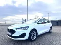 Gebraucht Ford Focus Cool & Connect 125 PS (91 kW) 2022 Weiß Limousine